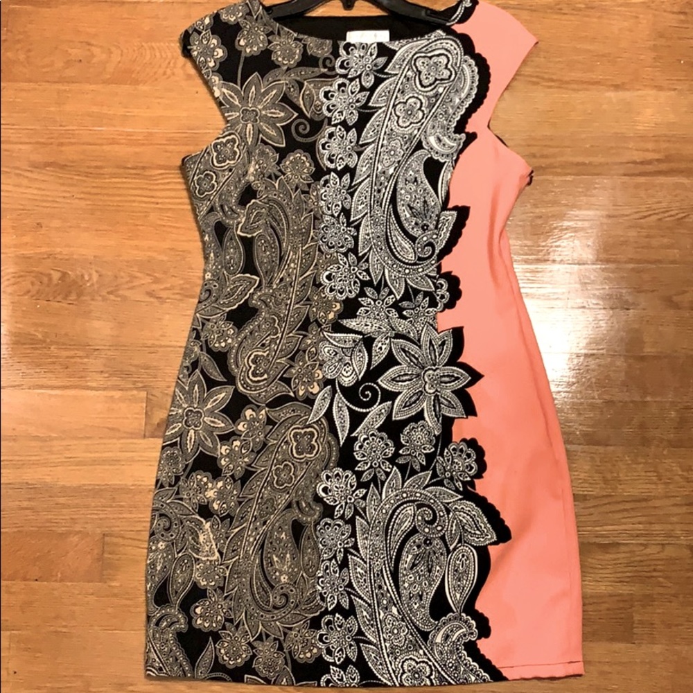 Gorgeous unique dress.